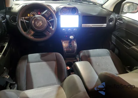 2017 Jeep Compass Sport z USA, uszkodzony, nr VIN 1C4NJCBA0HD123313